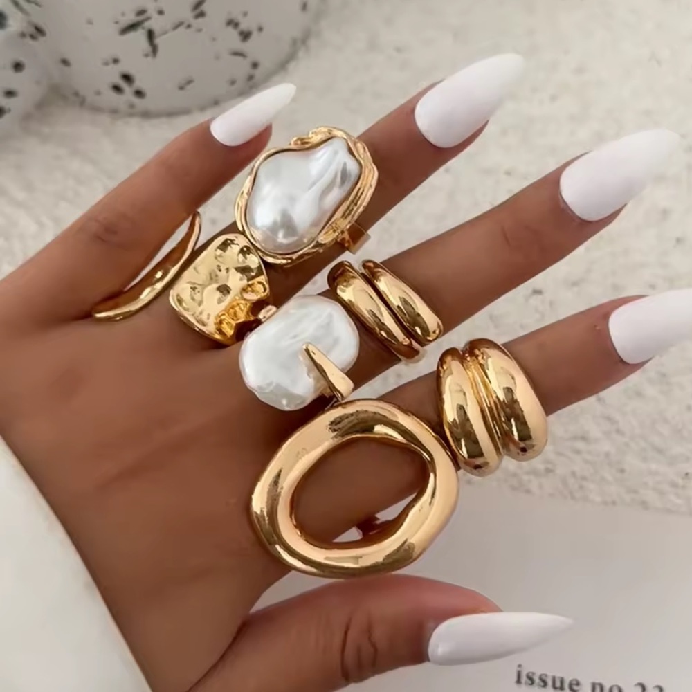 Chunky Gold Statement Ring Set with Baroque Pearl | Luxury Minimalist Jewelry - Picture 7 of 8